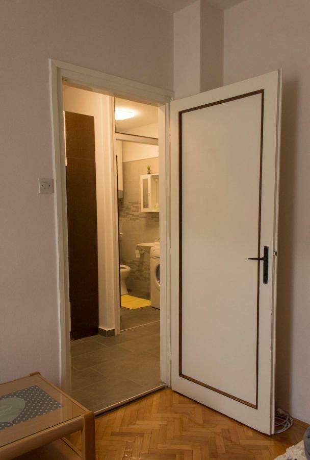 Apartman Sofija 扎达尔 外观 照片